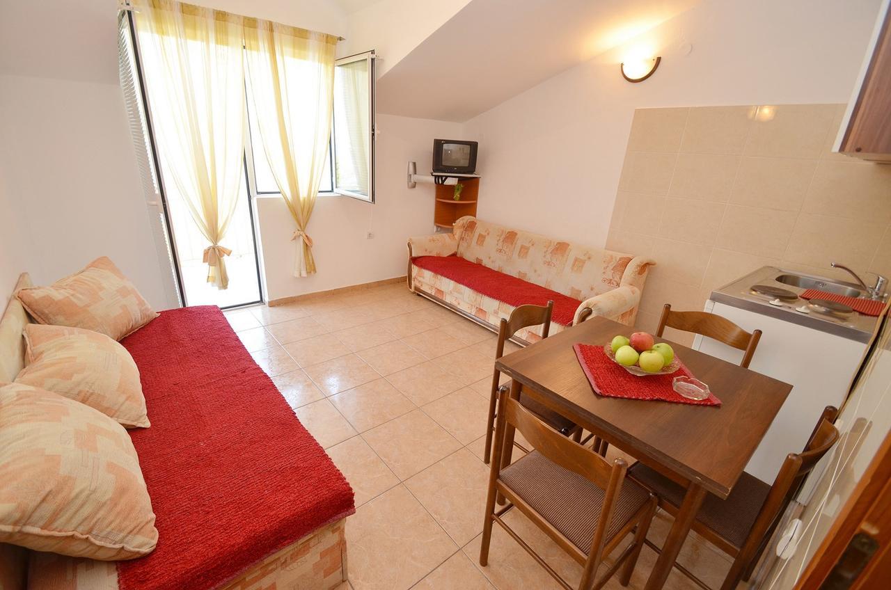 Apartmani Prcanj Kotor Exterior photo